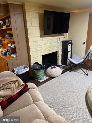 10 WINDING WAY, Lewistown, PA 17044