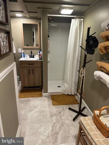 10 WINDING WAY, Lewistown, PA 17044