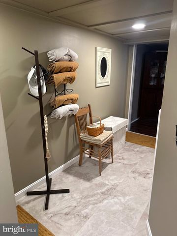 10 WINDING WAY, Lewistown, PA 17044