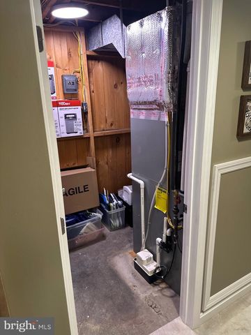 10 WINDING WAY, Lewistown, PA 17044