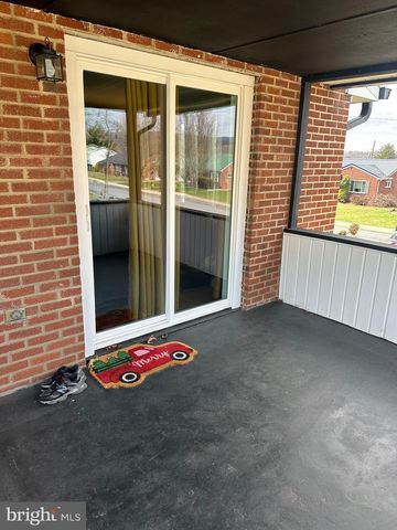 10 WINDING WAY, Lewistown, PA 17044