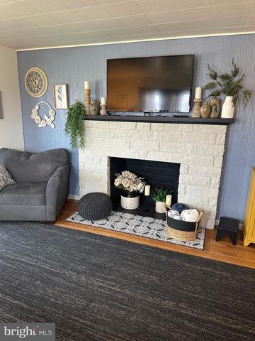 10 WINDING WAY, Lewistown, PA 17044