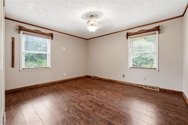 399 Donahoo Road SE, Silver Creek, GA 30173