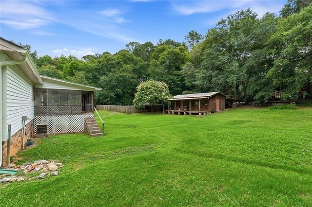 399 Donahoo Road SE, Silver Creek, GA 30173