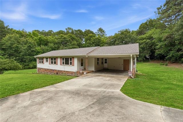 399 Donahoo Road SE, Silver Creek, GA 30173