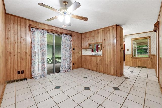 399 Donahoo Road SE, Silver Creek, GA 30173