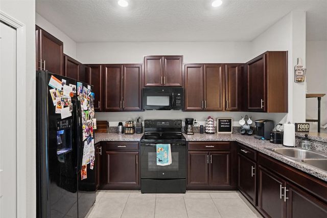 7627 FRENCH MARIGOLD AVENUE, Tampa, FL 33619