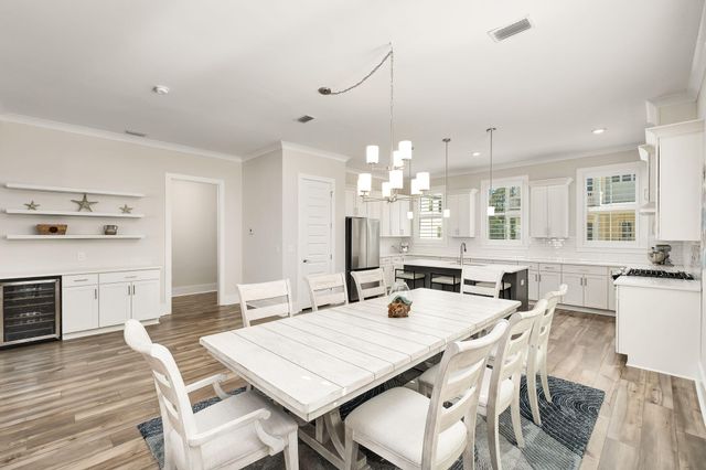 19 McKenna Way, Santa Rosa Beach, FL 32459