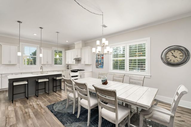 19 McKenna Way, Santa Rosa Beach, FL 32459