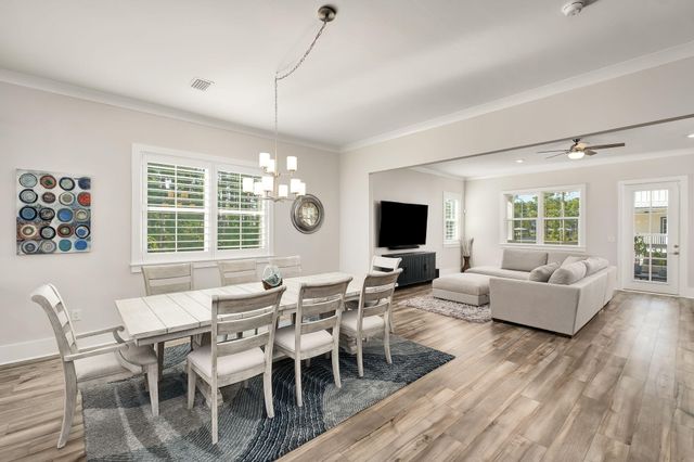 19 McKenna Way, Santa Rosa Beach, FL 32459