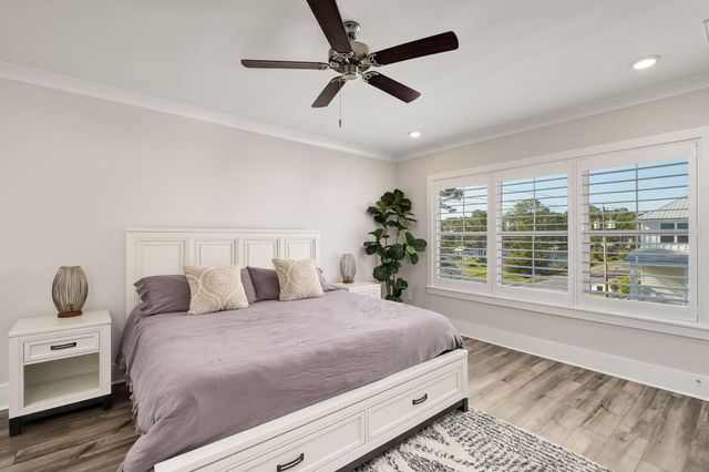 19 McKenna Way, Santa Rosa Beach, FL 32459