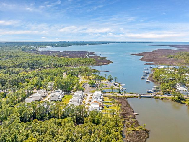 19 McKenna Way, Santa Rosa Beach, FL 32459