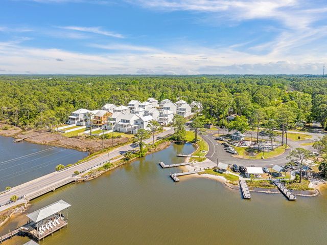 19 McKenna Way, Santa Rosa Beach, FL 32459