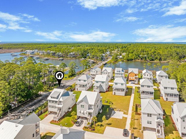19 McKenna Way, Santa Rosa Beach, FL 32459