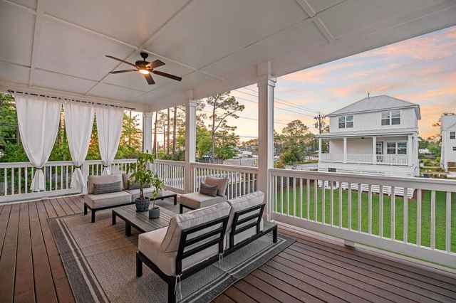 19 McKenna Way, Santa Rosa Beach, FL 32459