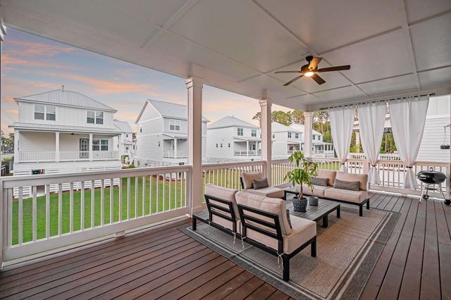 19 McKenna Way, Santa Rosa Beach, FL 32459