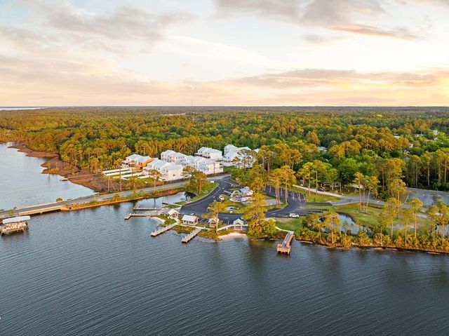 19 McKenna Way, Santa Rosa Beach, FL 32459