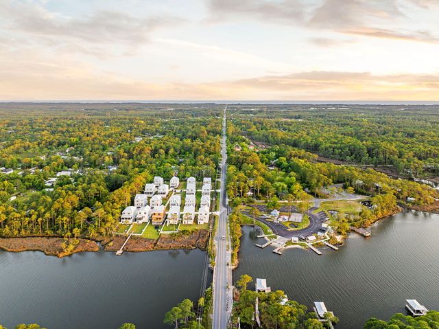 19 McKenna Way, Santa Rosa Beach, FL 32459