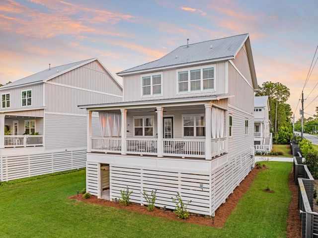 19 McKenna Way, Santa Rosa Beach, FL 32459