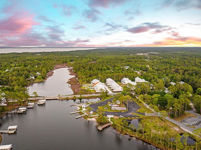 19 McKenna Way, Santa Rosa Beach, FL 32459