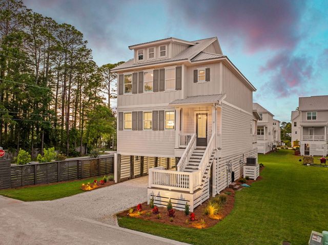 19 McKenna Way, Santa Rosa Beach, FL 32459