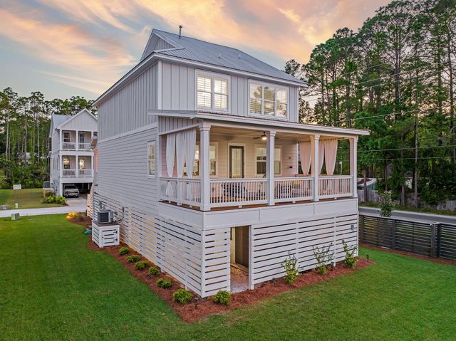 19 McKenna Way, Santa Rosa Beach, FL 32459