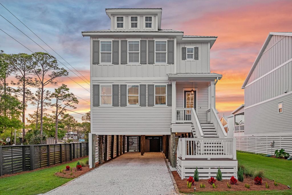 19 McKenna Way, Santa Rosa Beach, FL 32459