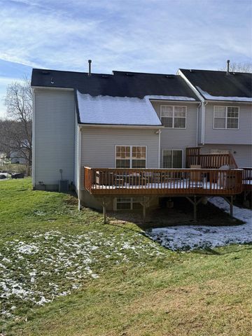 2 Marilyn Court, Highland Mills, NY 10930