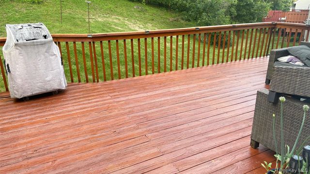 2 Marilyn Court, Highland Mills, NY 10930