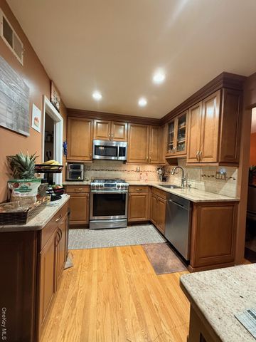 2 Marilyn Court, Highland Mills, NY 10930