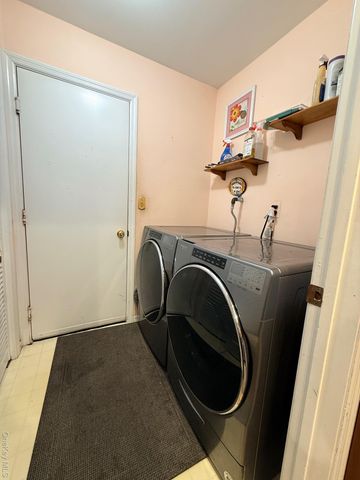 2 Marilyn Court, Highland Mills, NY 10930