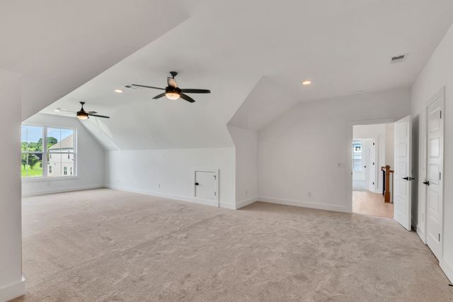 2716 Canton Dr, Murfreesboro, TN 37129