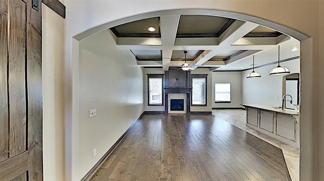 5917 Grandby Road, Edmond, OK 73034