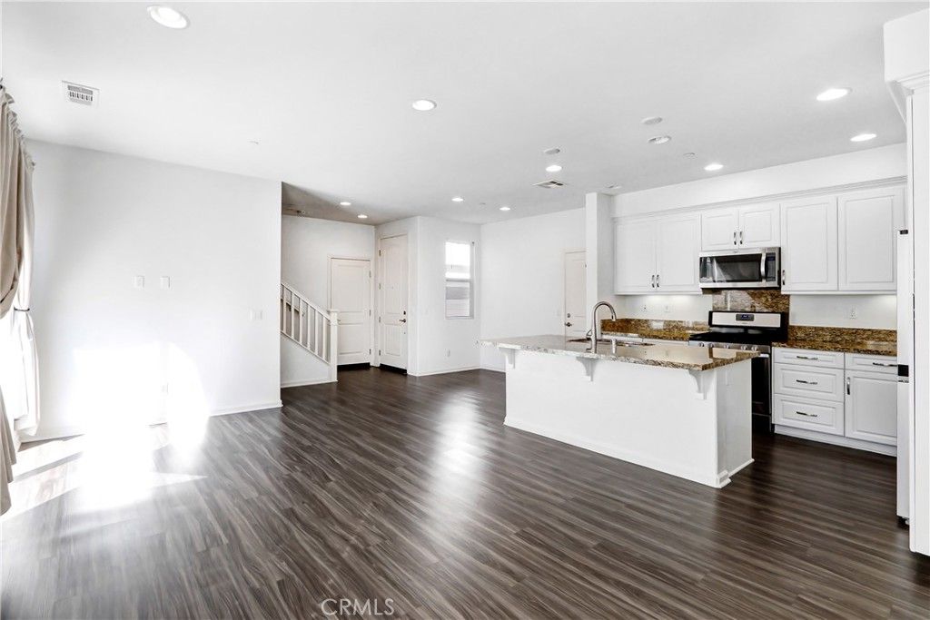 31897 Calle Luz, Temecula, CA 92592 — photo 4