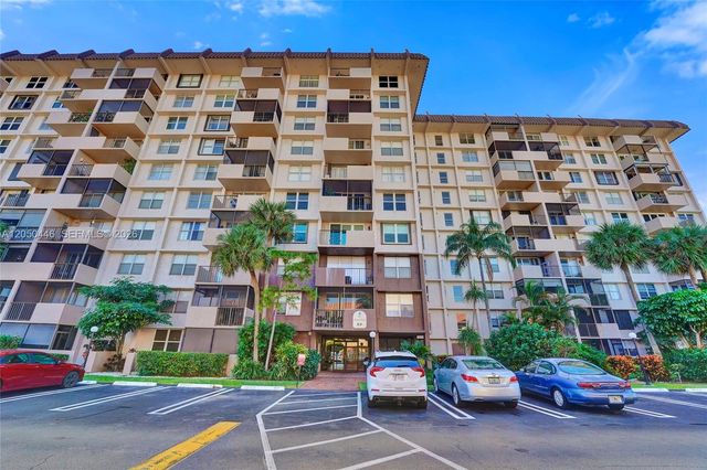 777 S Federal Hwy 910RP, Pompano Beach, FL 33062