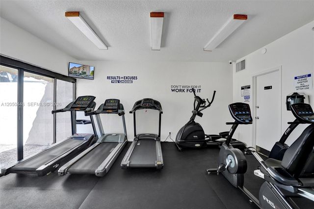777 S Federal Hwy 910RP, Pompano Beach, FL 33062