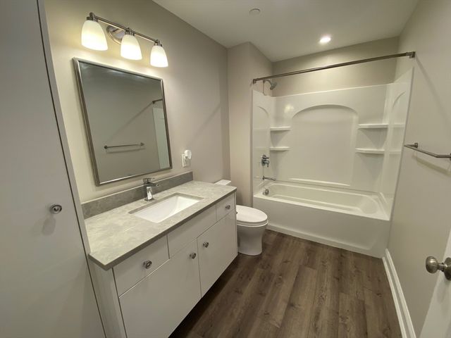 918 Providence Highway 411, Dedham, MA 02026