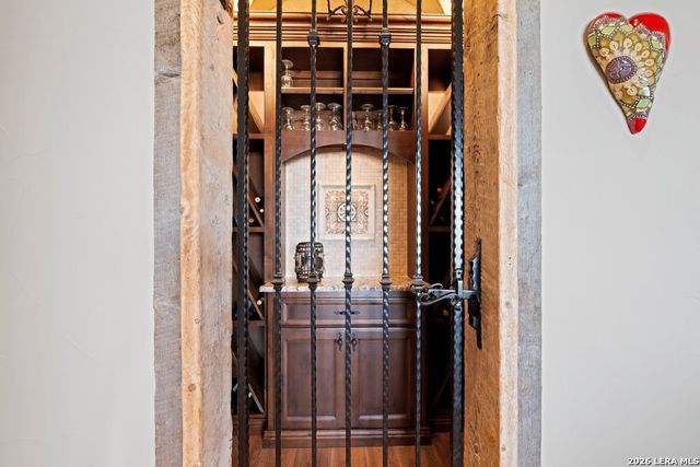 538 Oak Shores Drive, Canyon Lake, TX 78133