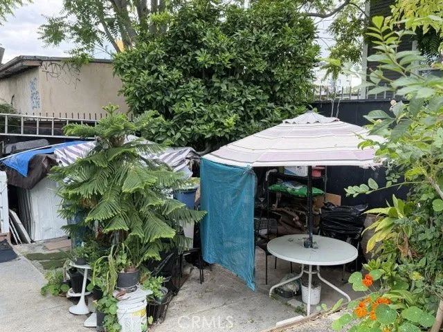315 Firmin, Los Angeles, CA 90026