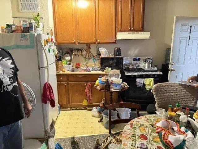 315 Firmin, Los Angeles, CA 90026