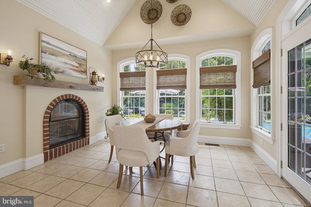 164 CHAPEL LN, Ephrata, PA 17522