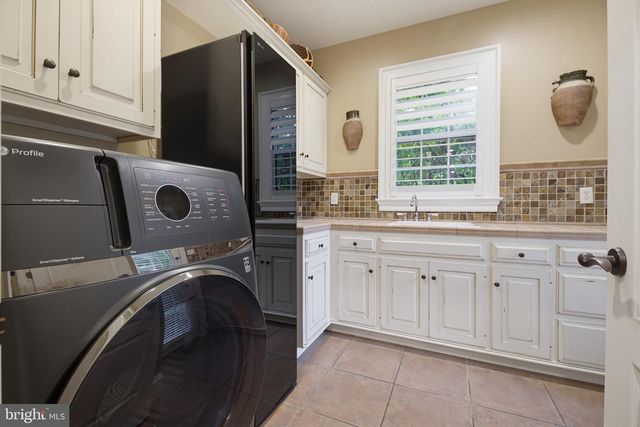 164 CHAPEL LN, Ephrata, PA 17522