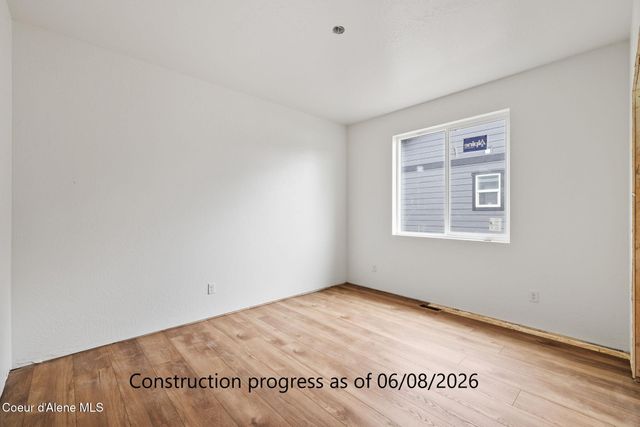9105 W Swather AVE, Rathdrum, ID 83858