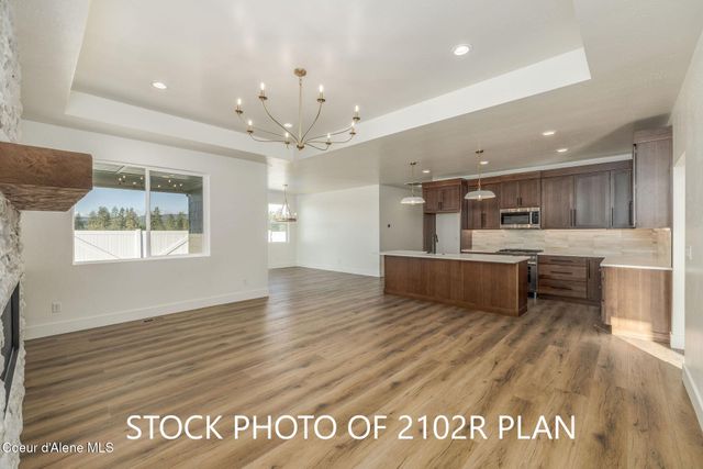 9105 W Swather AVE, Rathdrum, ID 83858