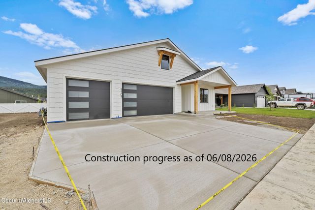 9105 W Swather AVE, Rathdrum, ID 83858