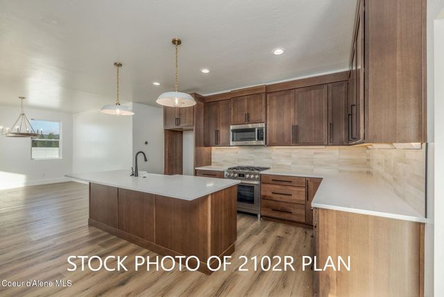 9105 W Swather AVE, Rathdrum, ID 83858
