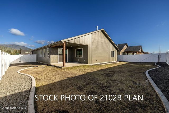 9105 W Swather AVE, Rathdrum, ID 83858