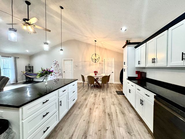 303 Sonny Aaron Drive, Jamestown, KY 42629