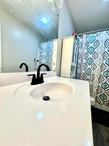 303 Sonny Aaron Drive, Jamestown, KY 42629