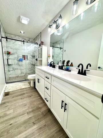 303 Sonny Aaron Drive, Jamestown, KY 42629